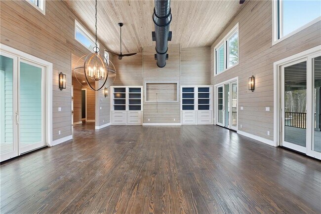 Building Photo - 5406 Old Jesup Rd