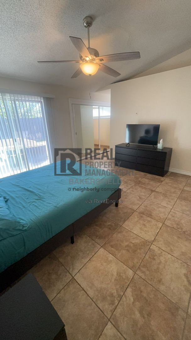 Building Photo - 4213 Southern Breeze Dr