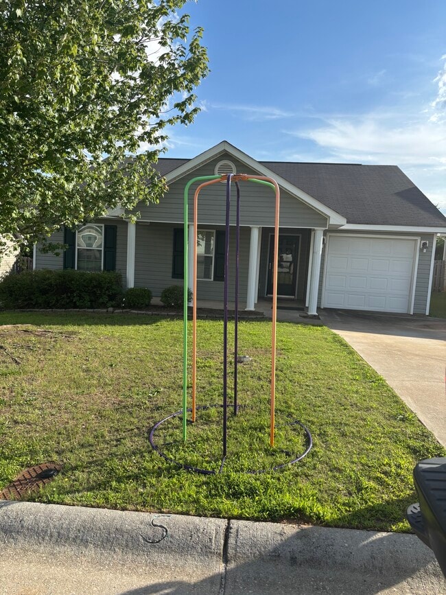 Building Photo - 743 Keyes Dr