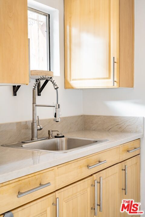 Building Photo - 4255 5th St