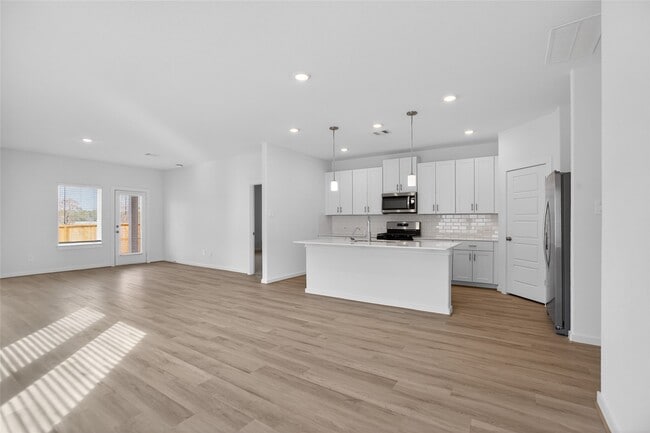 Building Photo - 17882 Stone Ter Ct