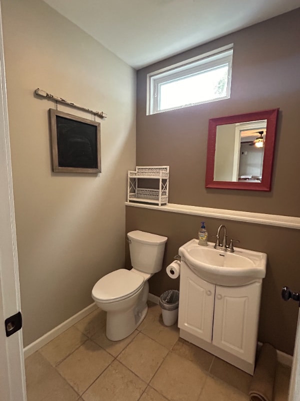 Building Photo - 118 Willow Point Dr
