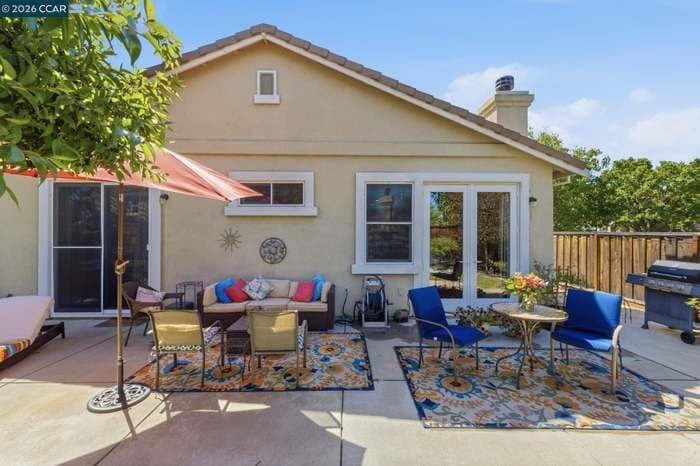 Building Photo - 2271 Montecito Ct