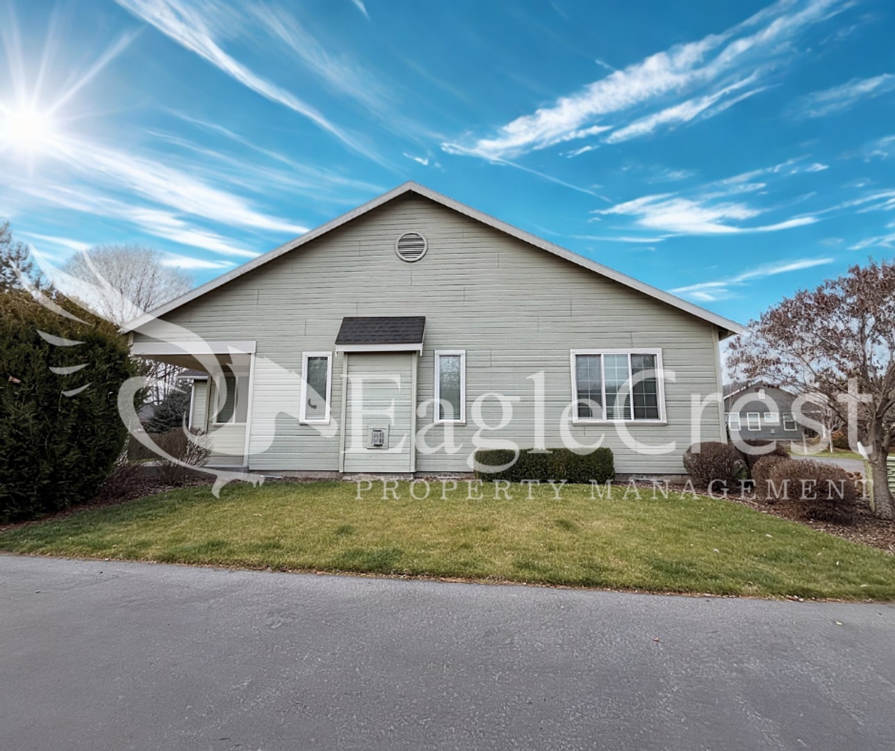 Building Photo - Spacious & Stylish 3-Bedroom Home in a Charming Neighborhood Near Walking Paths