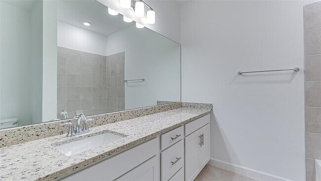 Building Photo - 15235 Sunny Day Dr