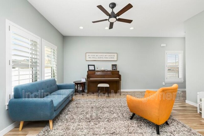 Building Photo - 4438 E Hurstbourne Dr