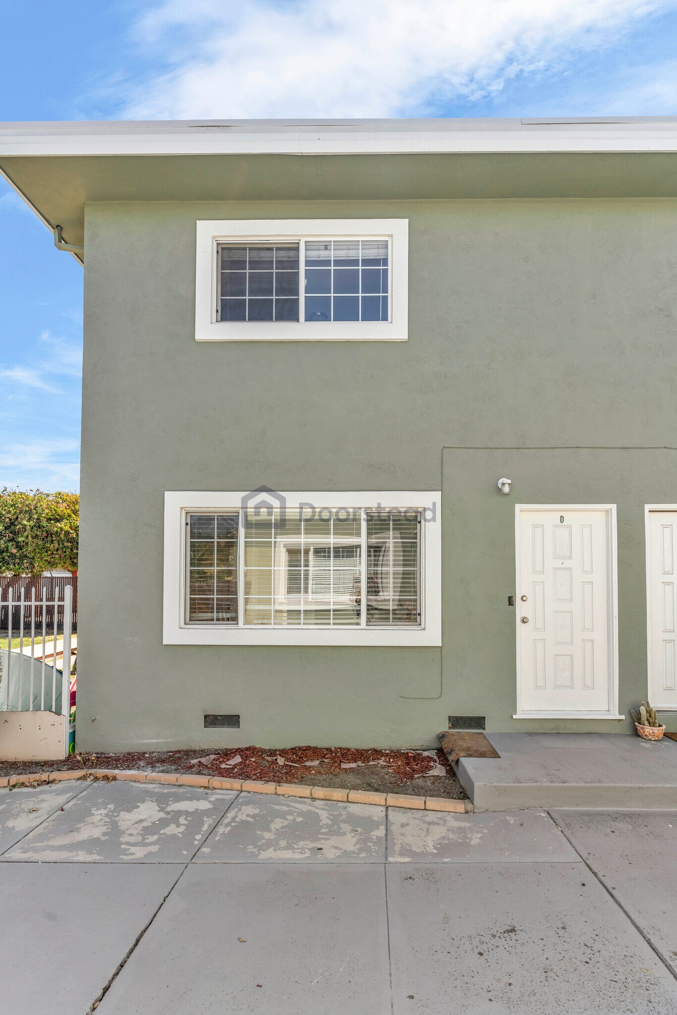 Building Photo - 1478 165th Ave