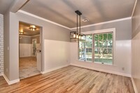 Building Photo - Remodeled SINGLE Story Located in a cul-de...