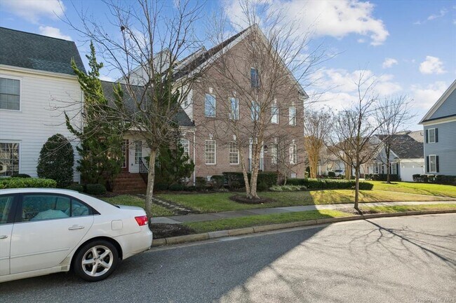 Building Photo - 4320 Lydias Dr