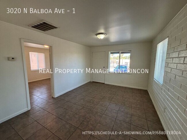 Building Photo - 3020 N Balboa Ave
