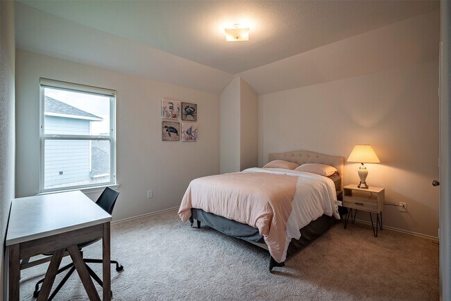 Building Photo - 4411 Mooring Cove Ct