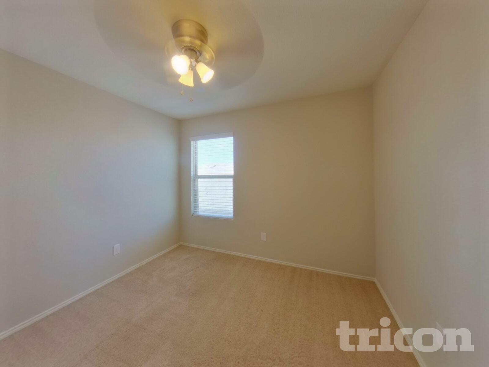 Building Photo - 337 Falling Star Dr