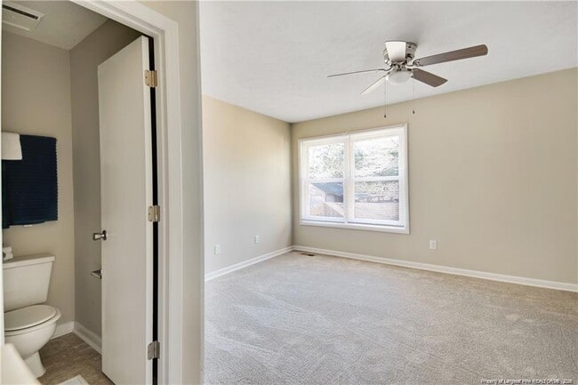 Building Photo - 5940 Laguna Dr