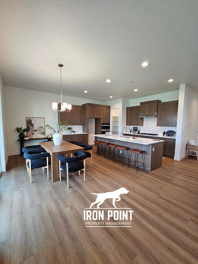 Building Photo - Brand New 4bed/3 bath home w/office, 2 car extended bay garage & all appliances included.