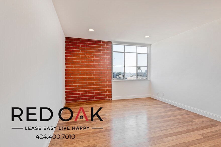 Building Photo - 1211 Horn Ave