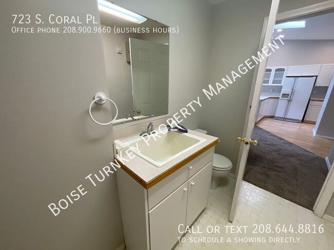 Building Photo - 723 S Coral Pl