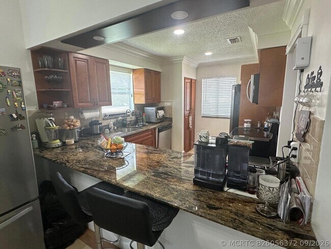 Building Photo - 3801 Inlet Cir