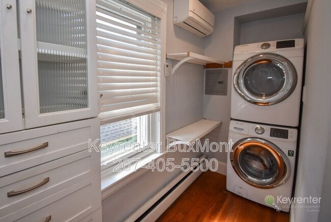 Building Photo - 61 E Ashland St