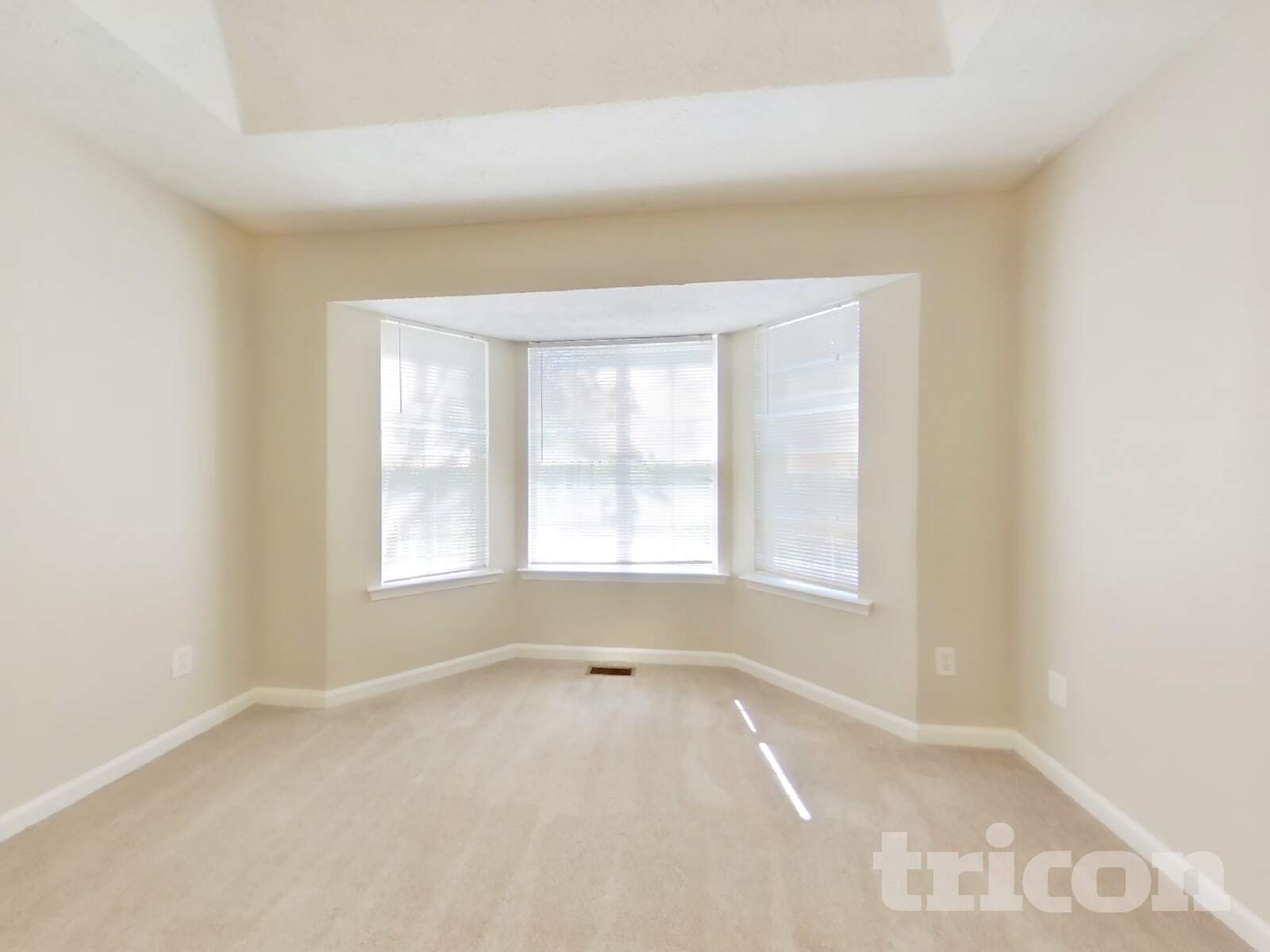 Building Photo - 165 Bridge Landing