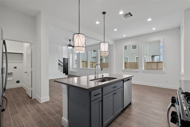 Building Photo - 4935 Anders Ln