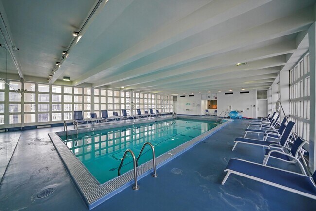 Building Photo - 535 N Michigan Ave