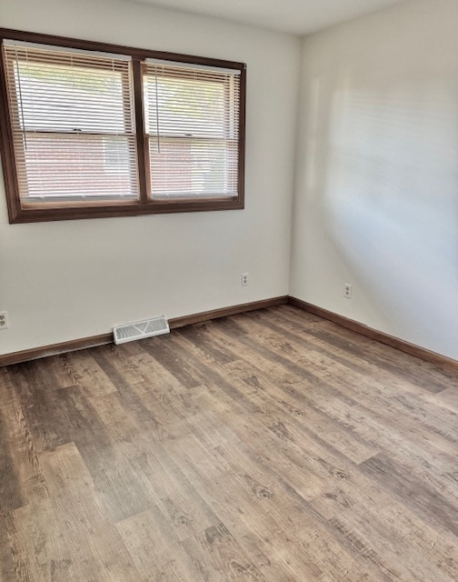 Building Photo - 303 Jacobson Dr