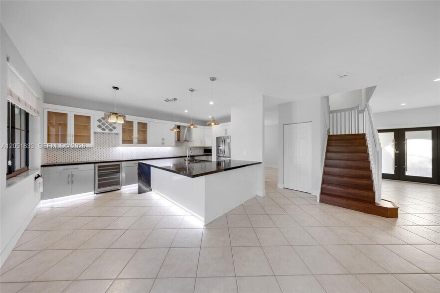 Building Photo - 1538 Tamarind Ct
