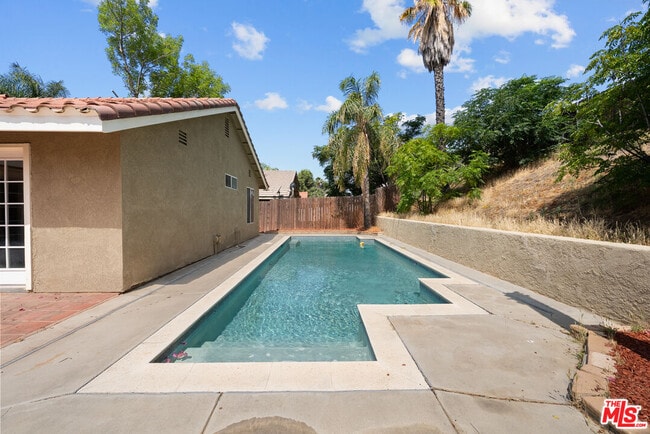 Building Photo - 25626 Vespucci Ave
