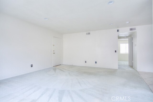 Building Photo - 500 N Bushnell Ave