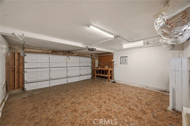 Building Photo - 16933 Farwell St