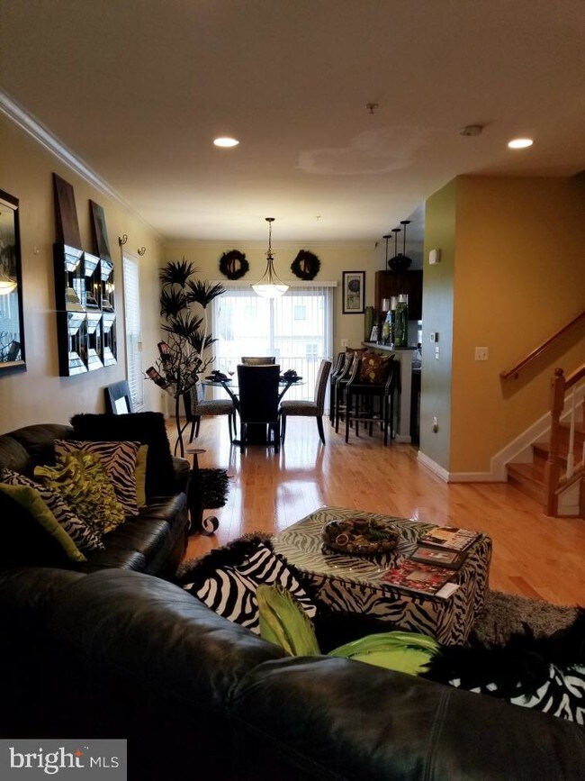 Building Photo - 5067 Kimi Gray Ct SE