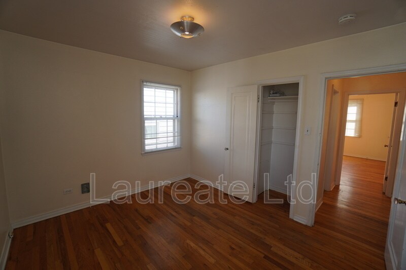 Building Photo - 2425 S Humboldt St