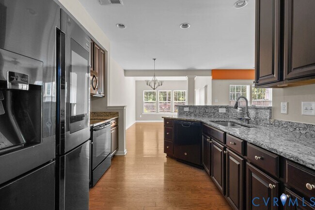 Building Photo - 3414 Avocado Dr