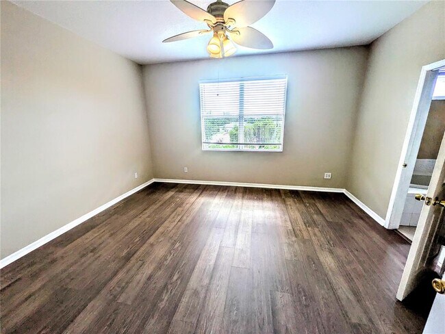 Building Photo - 3792 Mahony Ln