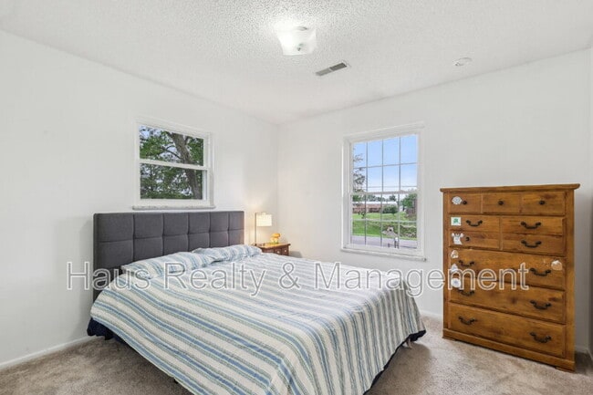 Building Photo - 144 Airport Rd