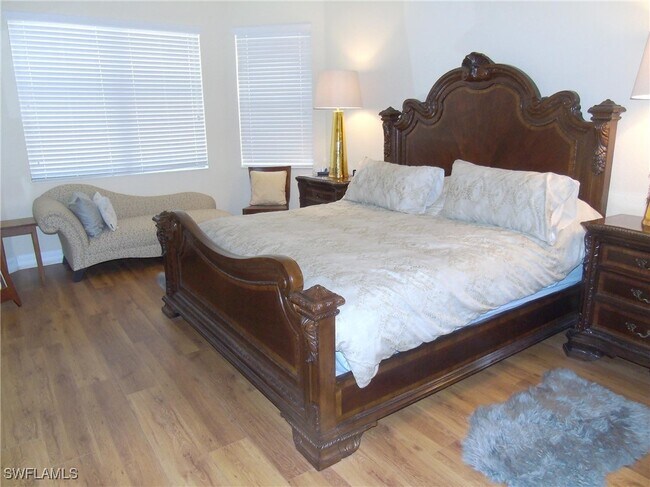 Building Photo - 11006 Longwing Dr