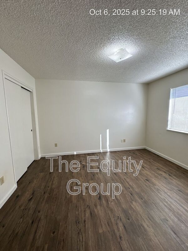 Building Photo - 2941 W Caldwell Ave