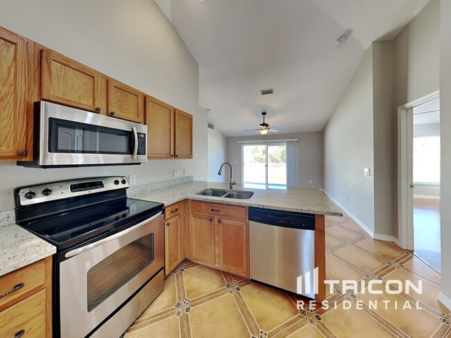 Building Photo - 30843 Birdhouse Dr