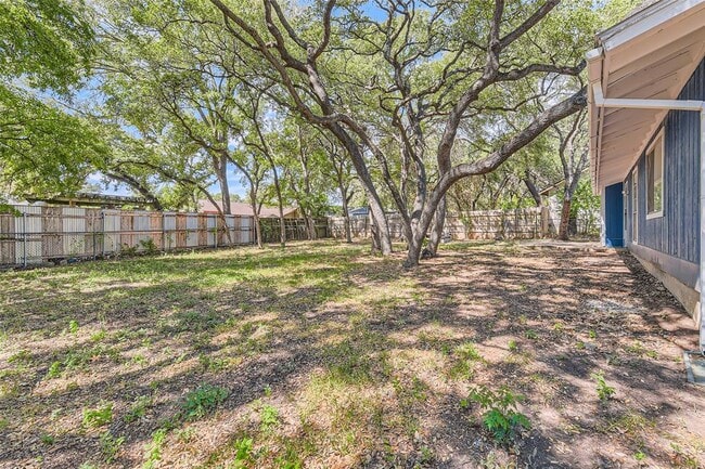 Building Photo - 7304 Loganberry Dr