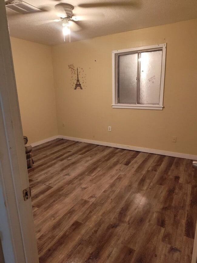 Building Photo - Great 3 Bedroom Home for Rent