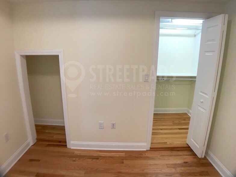 Building Photo - 3 Chauncy St