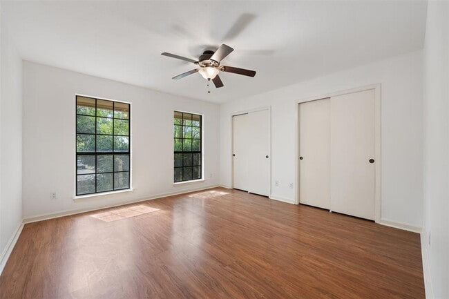 Building Photo - 3138 Honey Tree Ln