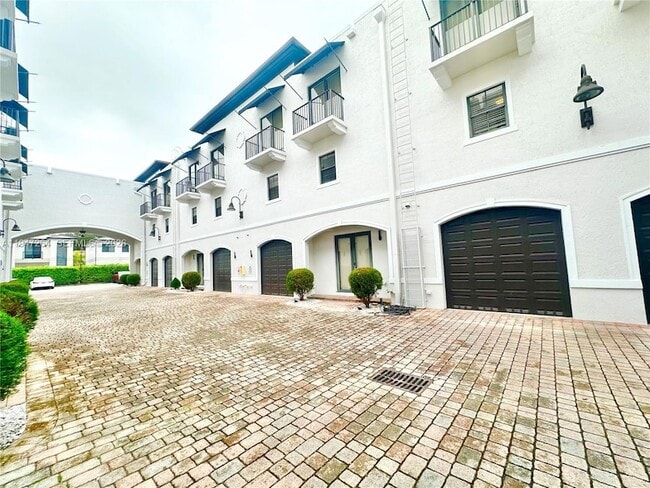 Building Photo - 7743 SW 99th St