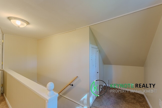 Building Photo - 1840 Culver Ave