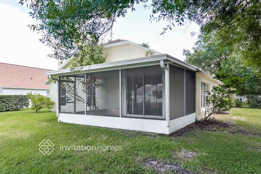 Building Photo - 19002 Weatherstone Dr