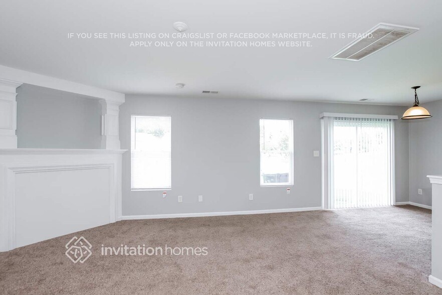 Building Photo - 9511 Mintworth Ave