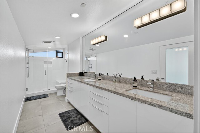 Building Photo - 1418 Innes Pl
