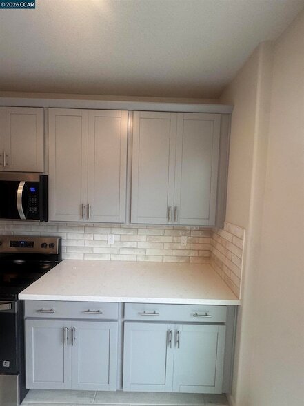 Building Photo - 4202 Markovich Ct