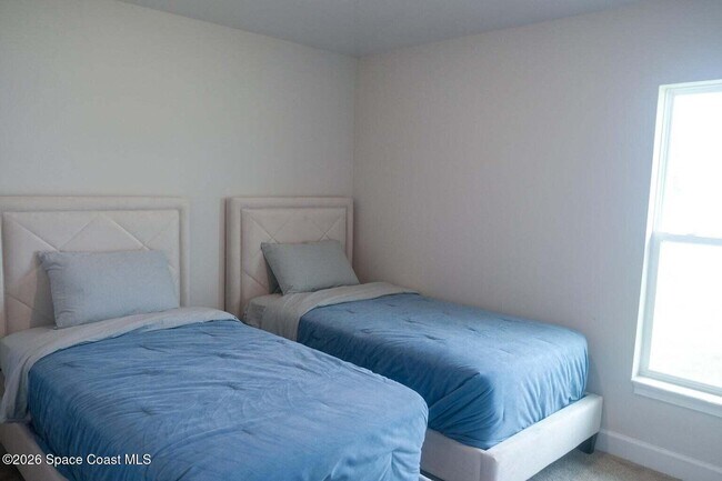 Building Photo - 8674 Pavia St