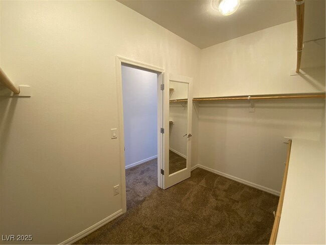 Building Photo - 11388 Newton Commons Dr